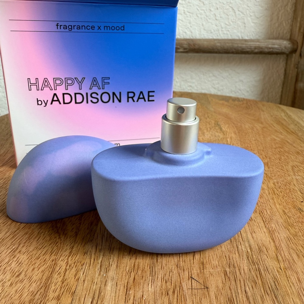 Happy AF by Addison Rae NIB - Picture 3 of 10
